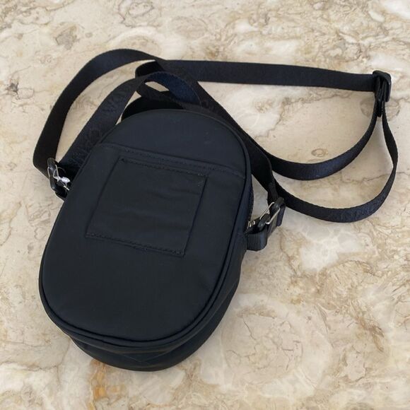 NWOT Lululemon Team Canada Future Legacy Crossbody Bag - Picture 2 of 11